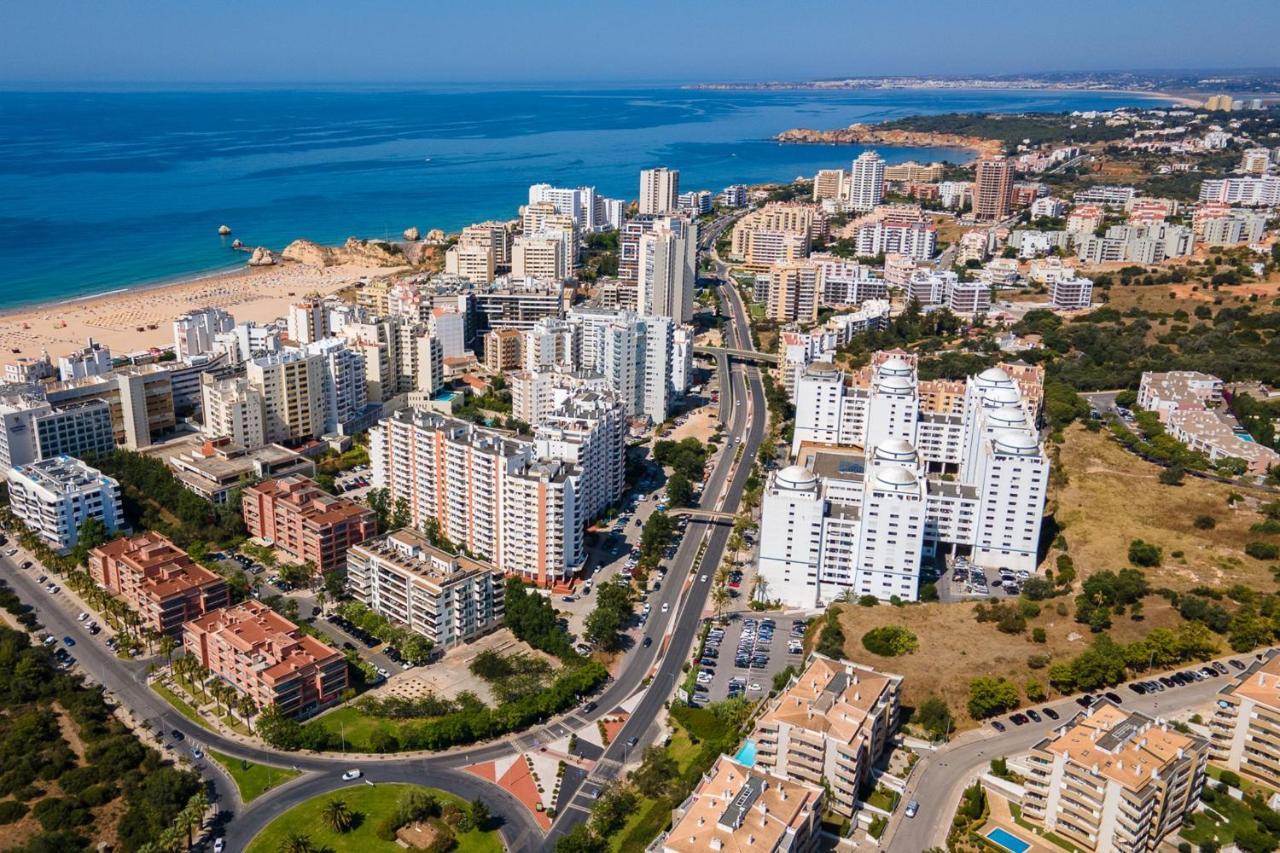 Praia Da Rocha Bliss W/ Balcony - 5Min Walk To The Beach - By Lovelystay ポルティマン エクステリア 写真